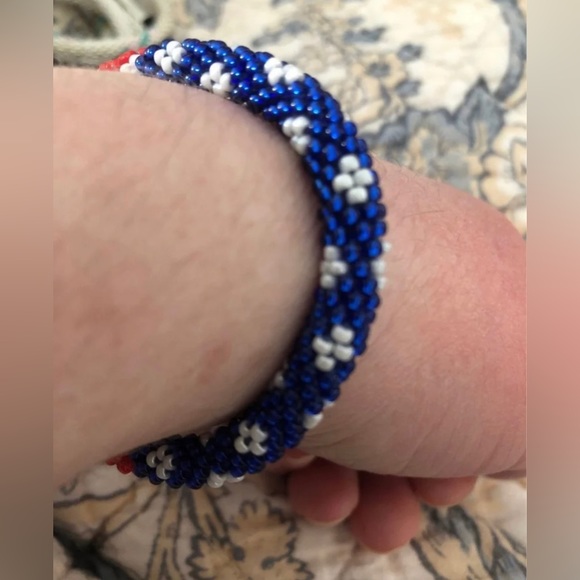 Sashka Co. USA Flag Beaded Bracelet (1 Bracelet) - Picture 9 of 12